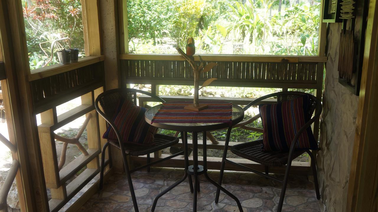 Pine Ridge Lodge San Ignacio Dış mekan fotoğraf